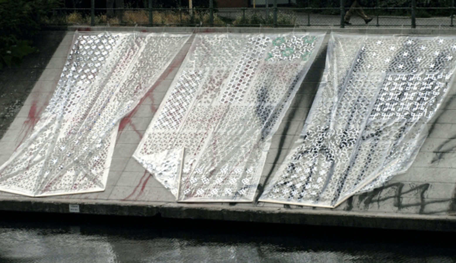 LUXUS PUR, Installation, PE Folie 6,5x12m